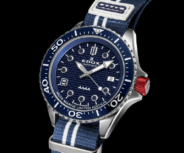随所に散りばめられたmuta MARINEのアイデンティティ